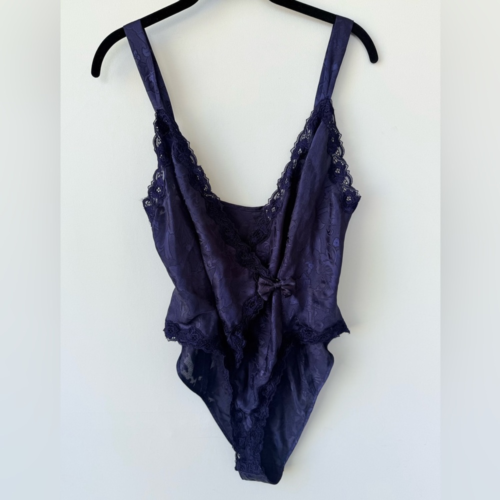 Vintage Victoria’s Secret Gold Label Navy Blue Lace Lingerie Bodysuit size M